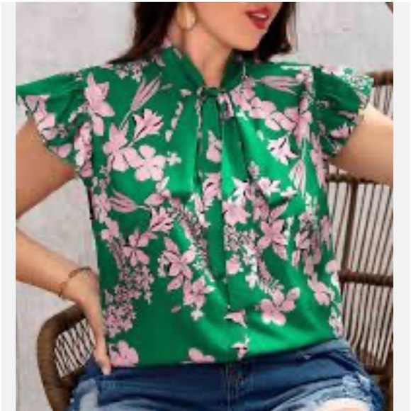 SHEIN Tops - 𝅺SHEIN Tie Neck Ruffle Trim Green and Pink Floral Blouse.  Size Medium